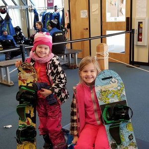 Meet your Posher, Karis